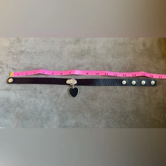 Black Heart Faux Leather Choker Necklace. Never Worn. - Picture 5 of 5